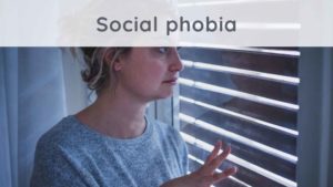 Social phobia: how can you no longer be afraid of others?